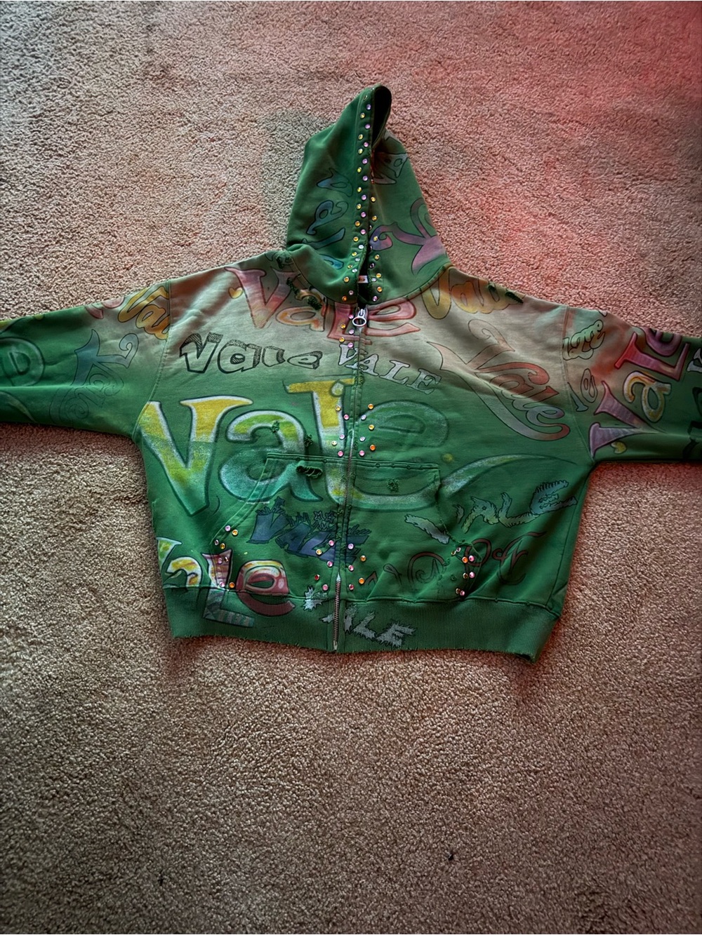 VALE Green zip up hoodie